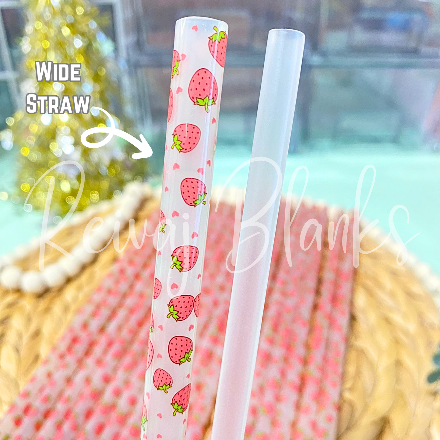 STRAWBERRIES COLOR CHANGING STRAW 11-12 INCH
