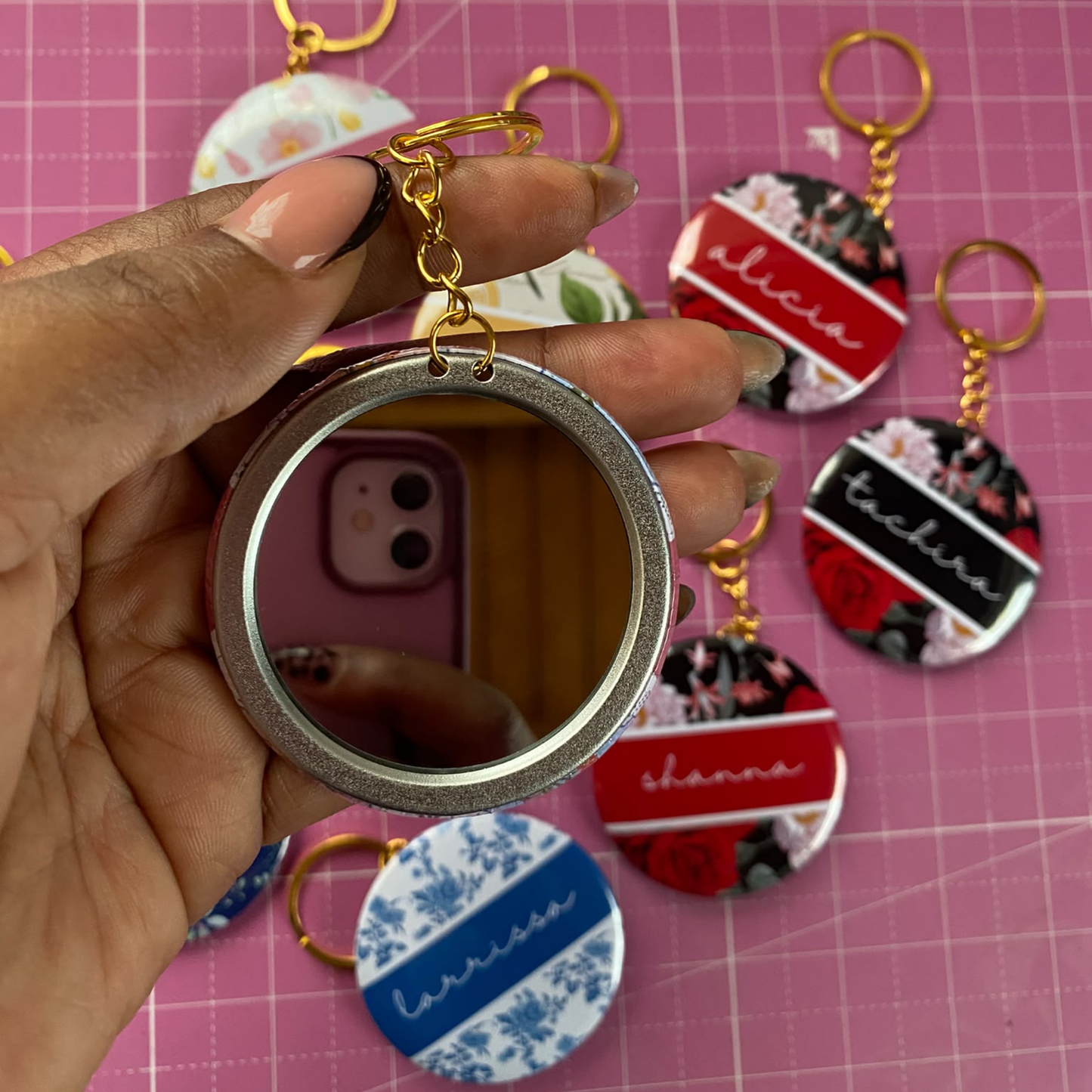 CUSTOM MIRROR KEYCHAIN