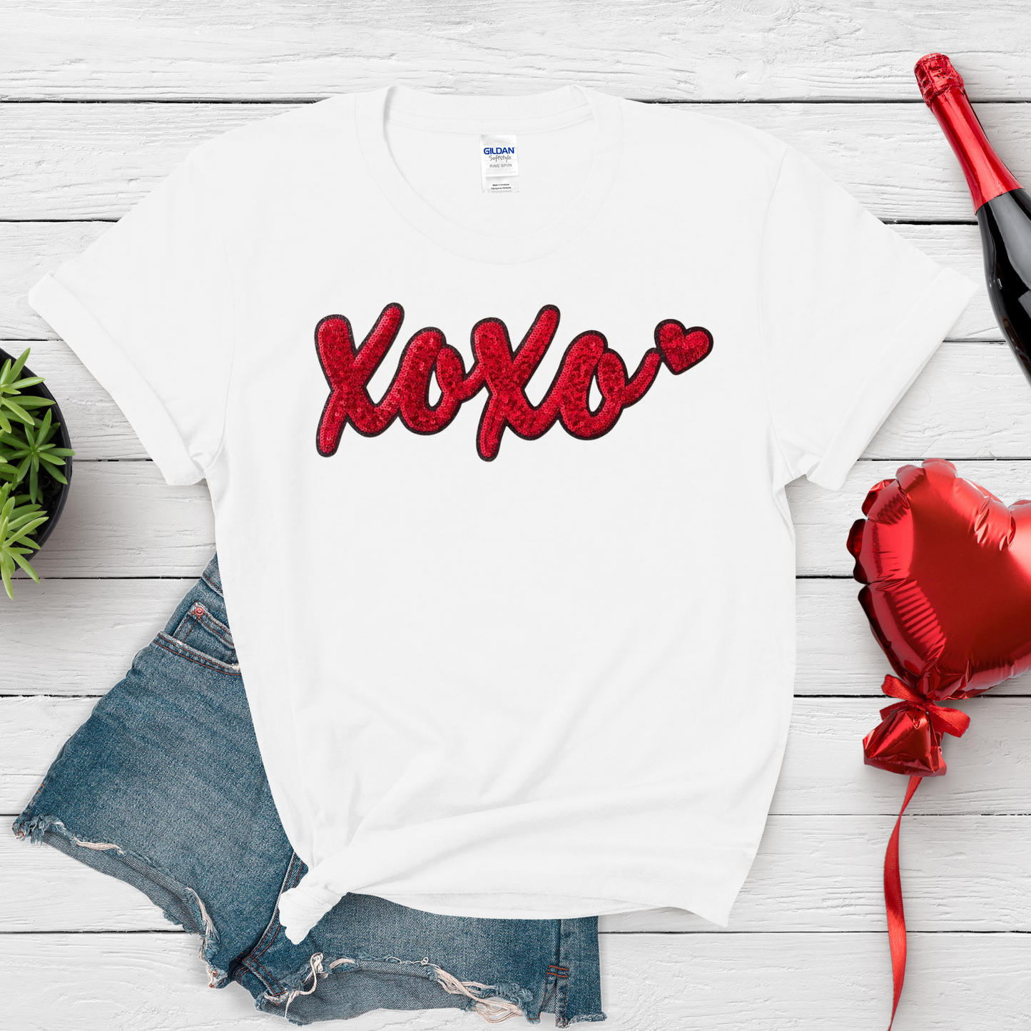 SEQUINS RED XOXO T-SHIRT
