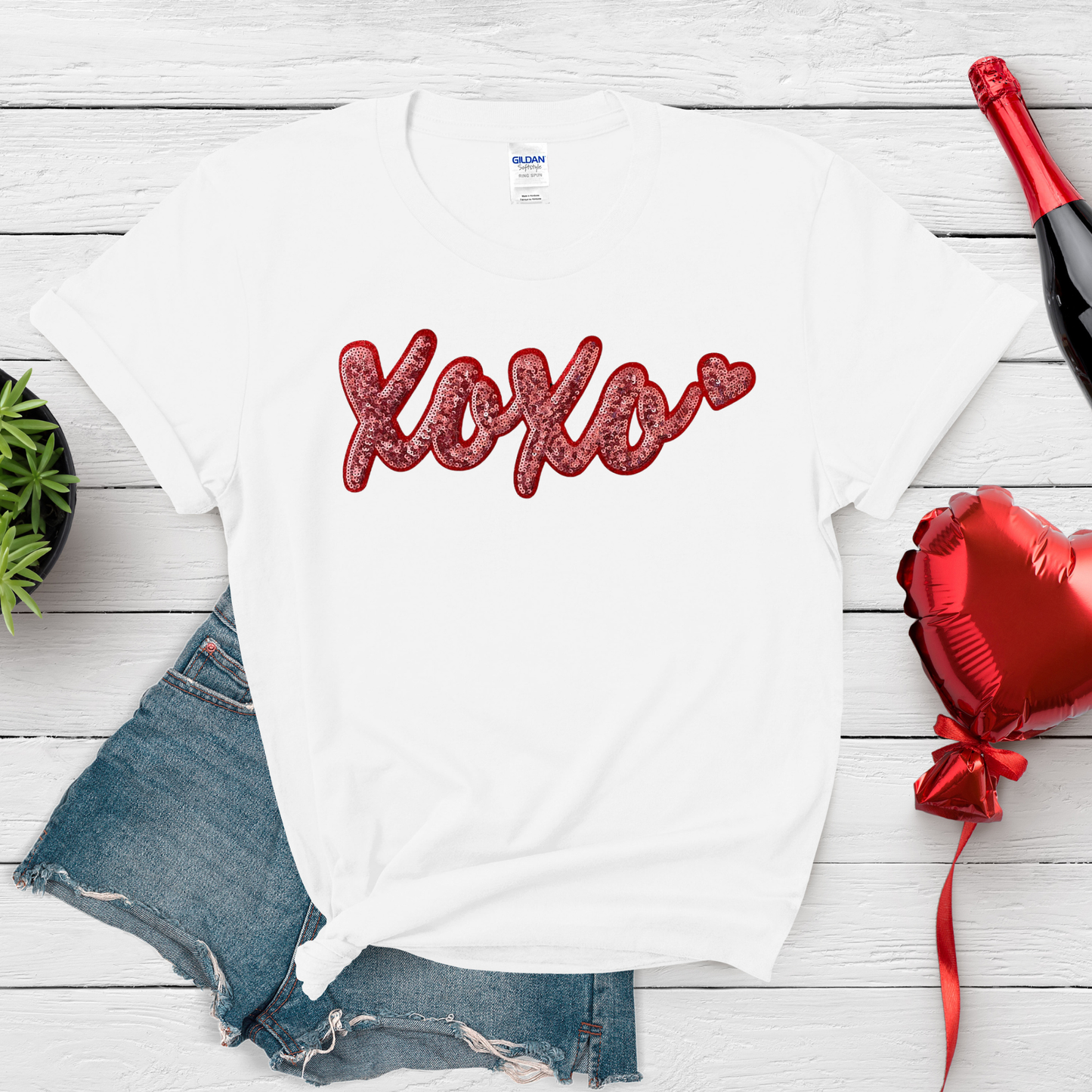 SEQUINS PINK XOXO T-SHIRT